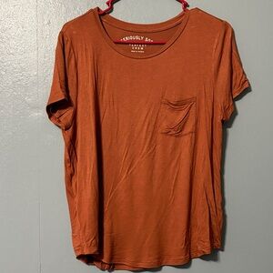 Women's Short Sleeve Tee in Warm Rust